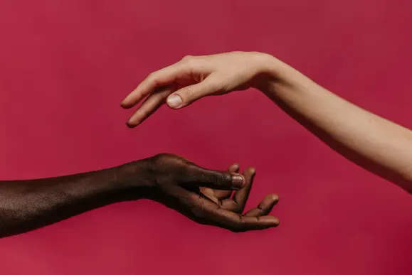 كازينو غراند ثيفت الدعم